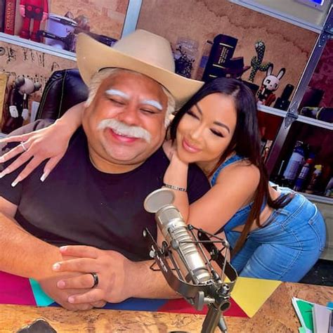 giselle bravo|don cheto show girls.